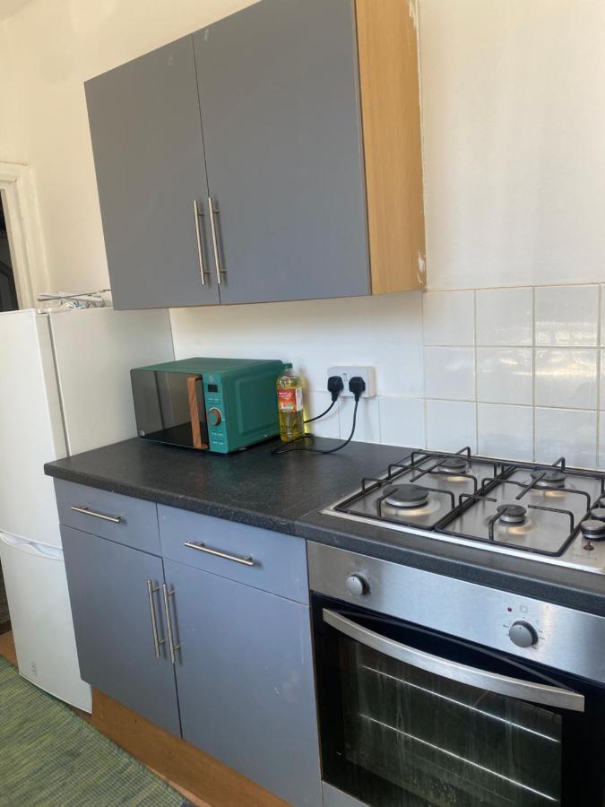 Double Room Λονδίνο Εξωτερικό φωτογραφία