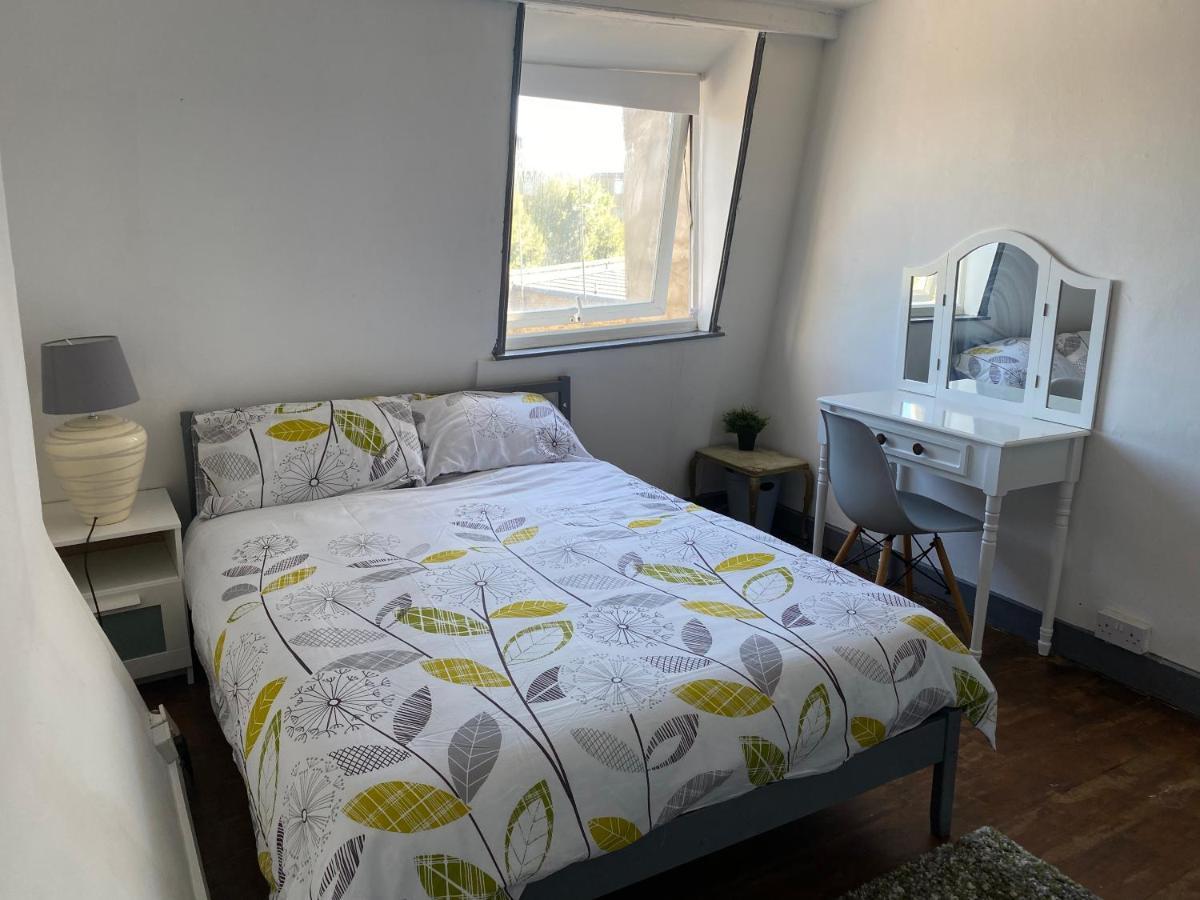 Double Room Λονδίνο Εξωτερικό φωτογραφία